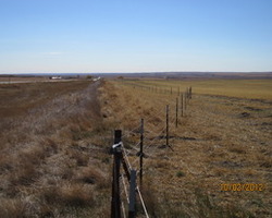 Highway Right of Way Fence. MDT Brace standards are very poor. Reeverts Fencing LLC replaces poorly desighned wood braces to give you a fence that will last a Lifetime!